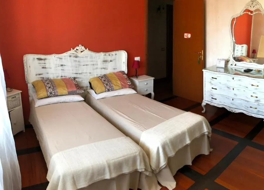 Cesate B&B Via Roma לינה וארוחת בוקר