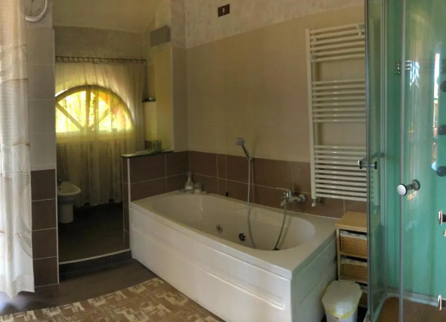 B&B Via Roma Cesate 0*,